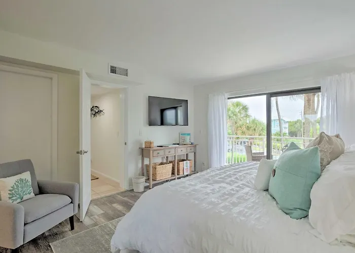 Stuart Condo At Beachfront Resort W/ Ocean Views