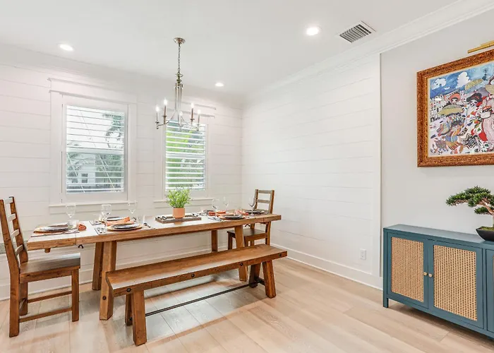 Private Pool: Waterfront Stuart Townhome!