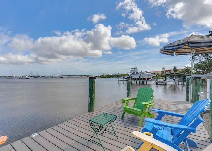Waterfront Stuart Oasis W/ Hot Tub & Dock!